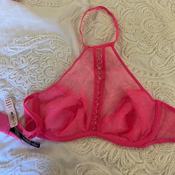 NWT Victoria Secret Bralette - Picture 3 of 3